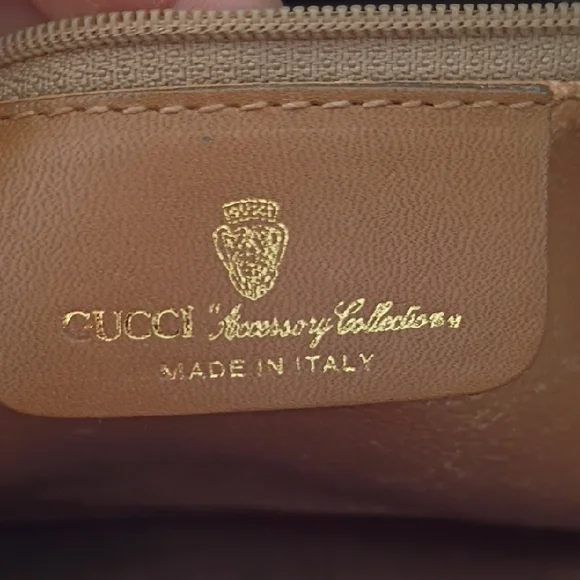 Vintage Gucci Micro GG brown coated canvas crossbody camera bag - Picture 13 of 16